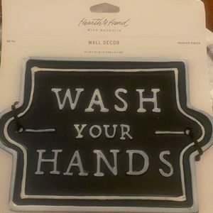 Hearth and Hand Was your hands sign.